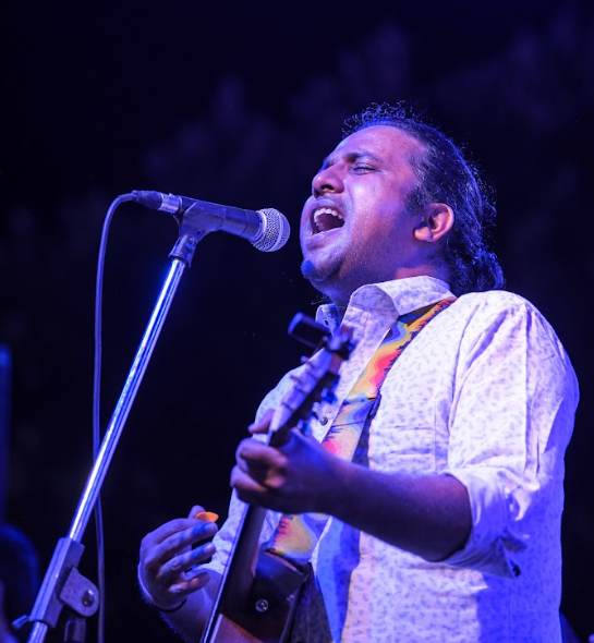 Folk music performance